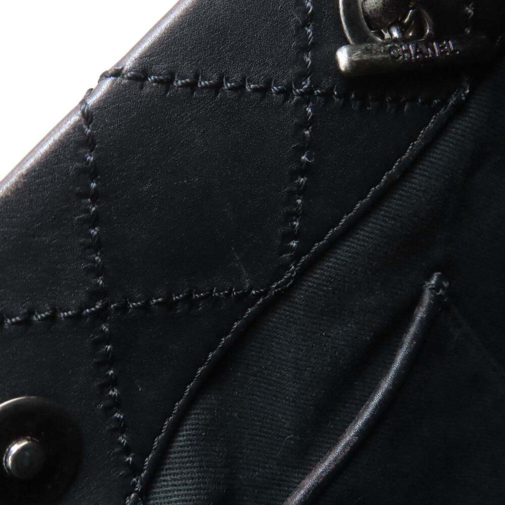 CHANEL Black Shoulder Bag - Picture 12 of 16